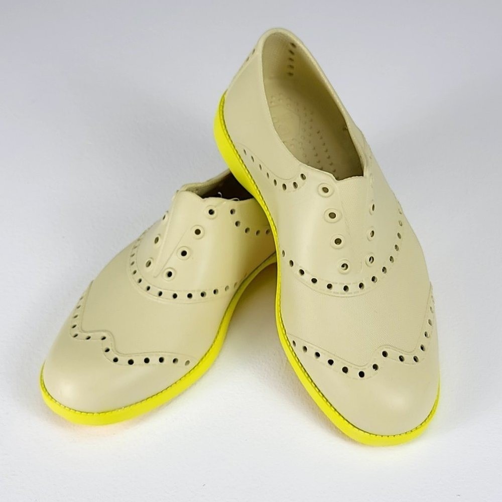 Women’s Cream Wingtip Flats with Neon Yellow Sole
